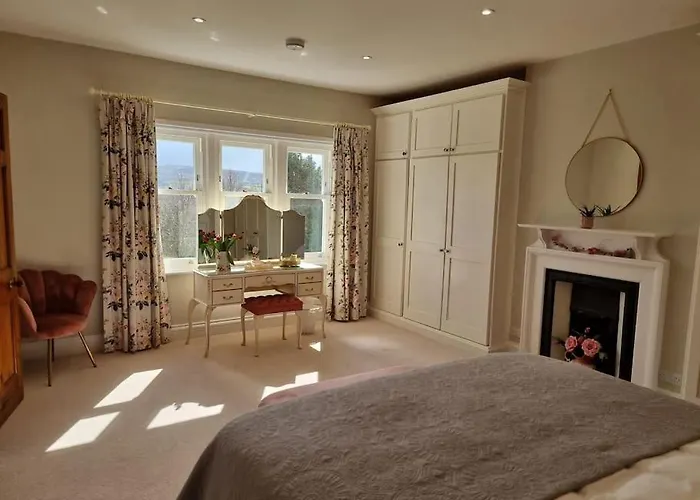 Heathfield Robin Hood's Bay